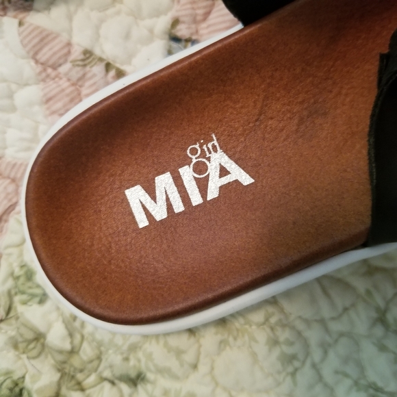 Women's MIA Sandals - Picture 5 of 7
